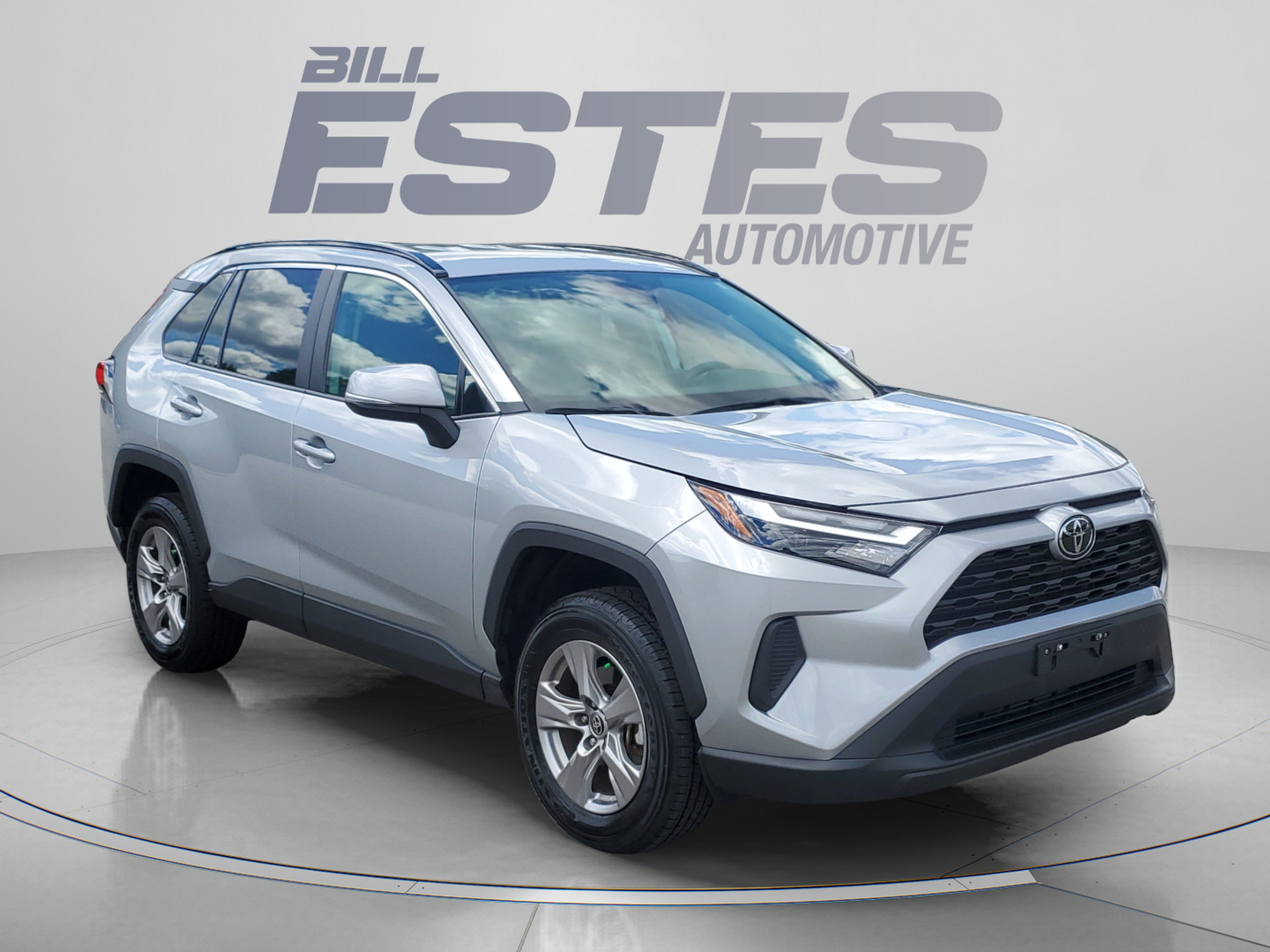 2025 Toyota RAV4 — detail view