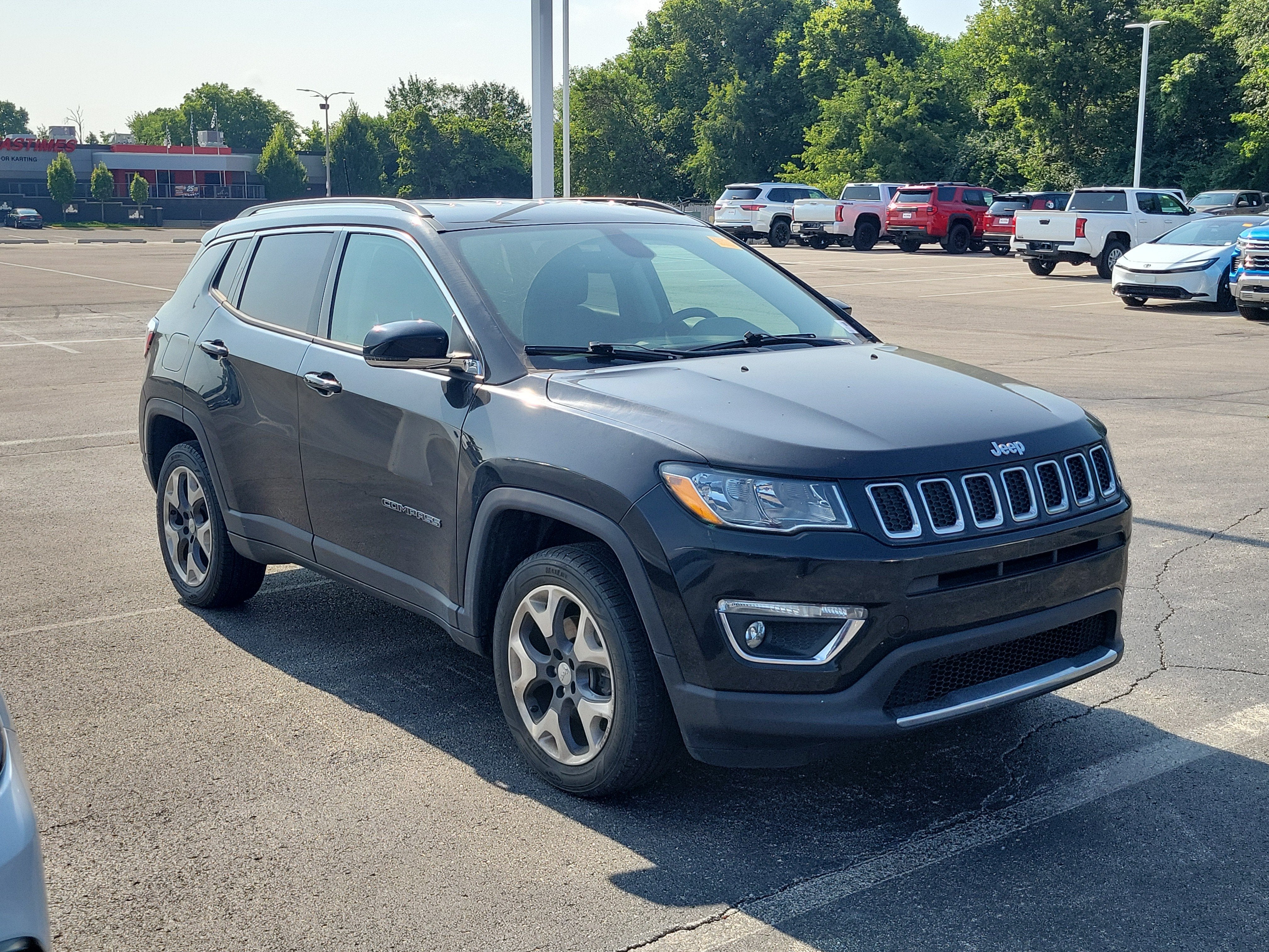 2020 Jeep Compass — detail view