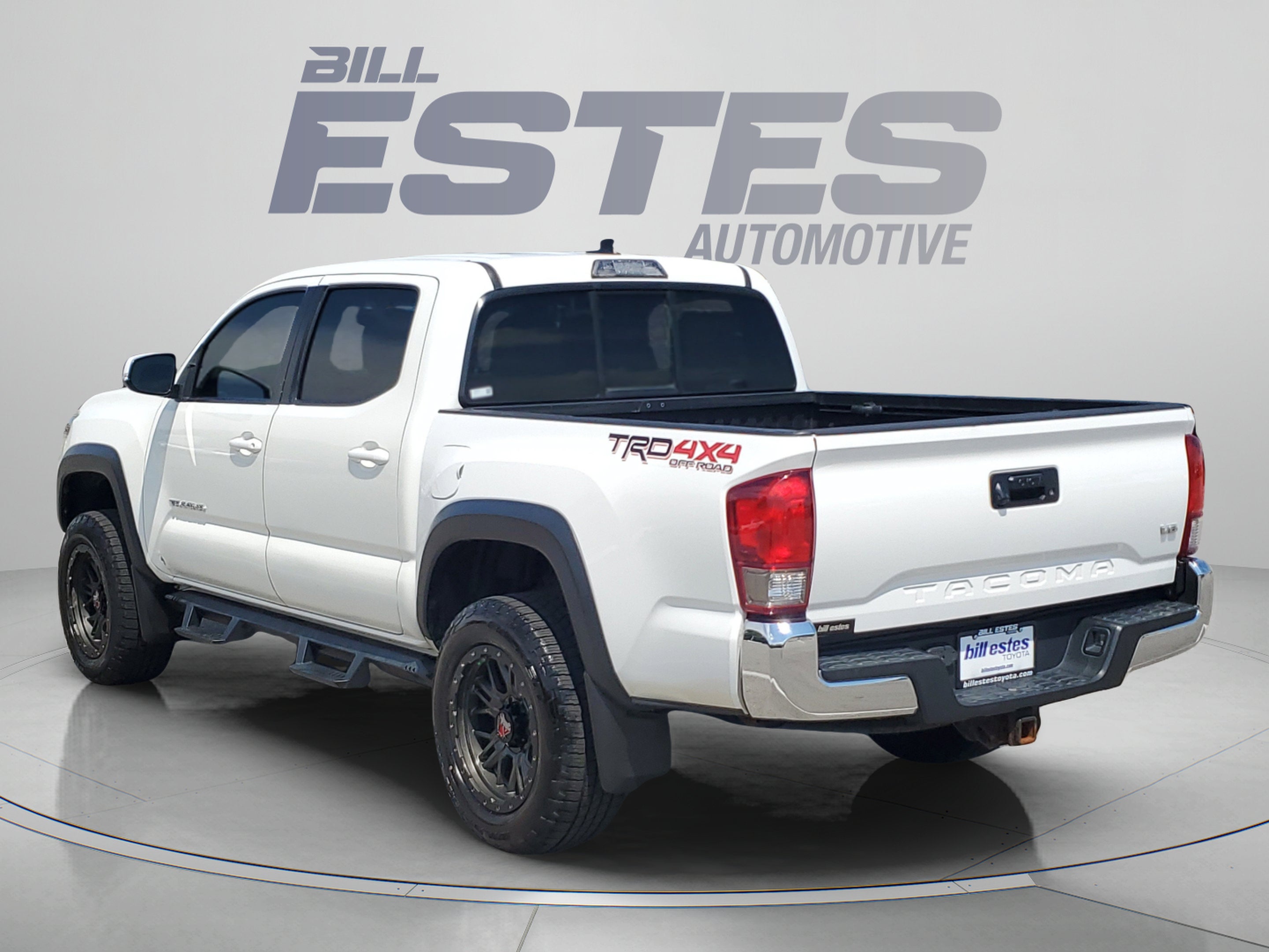 2016 Toyota Tacoma — side profile view