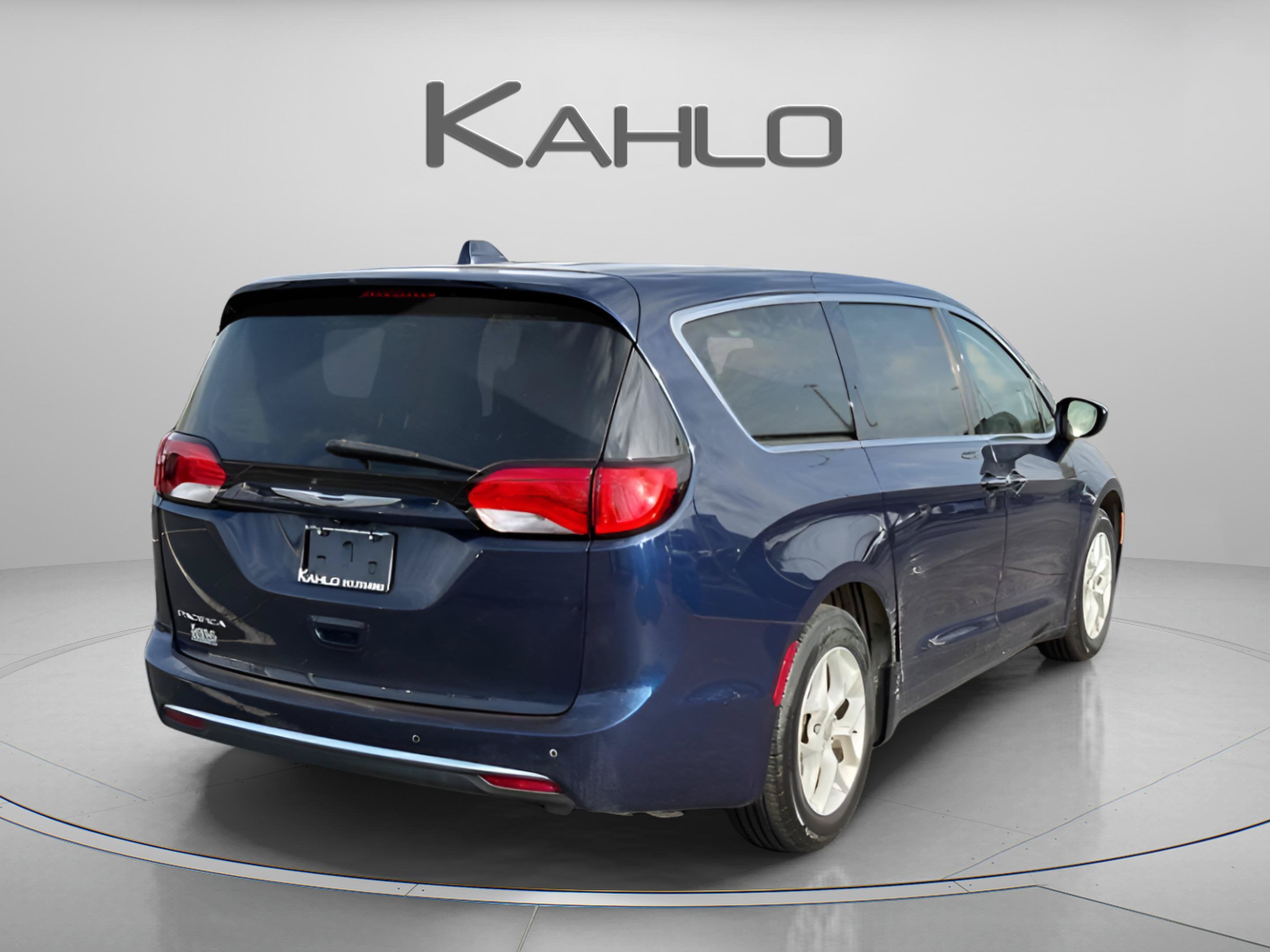 2018 Chrysler Pacifica — interior view
