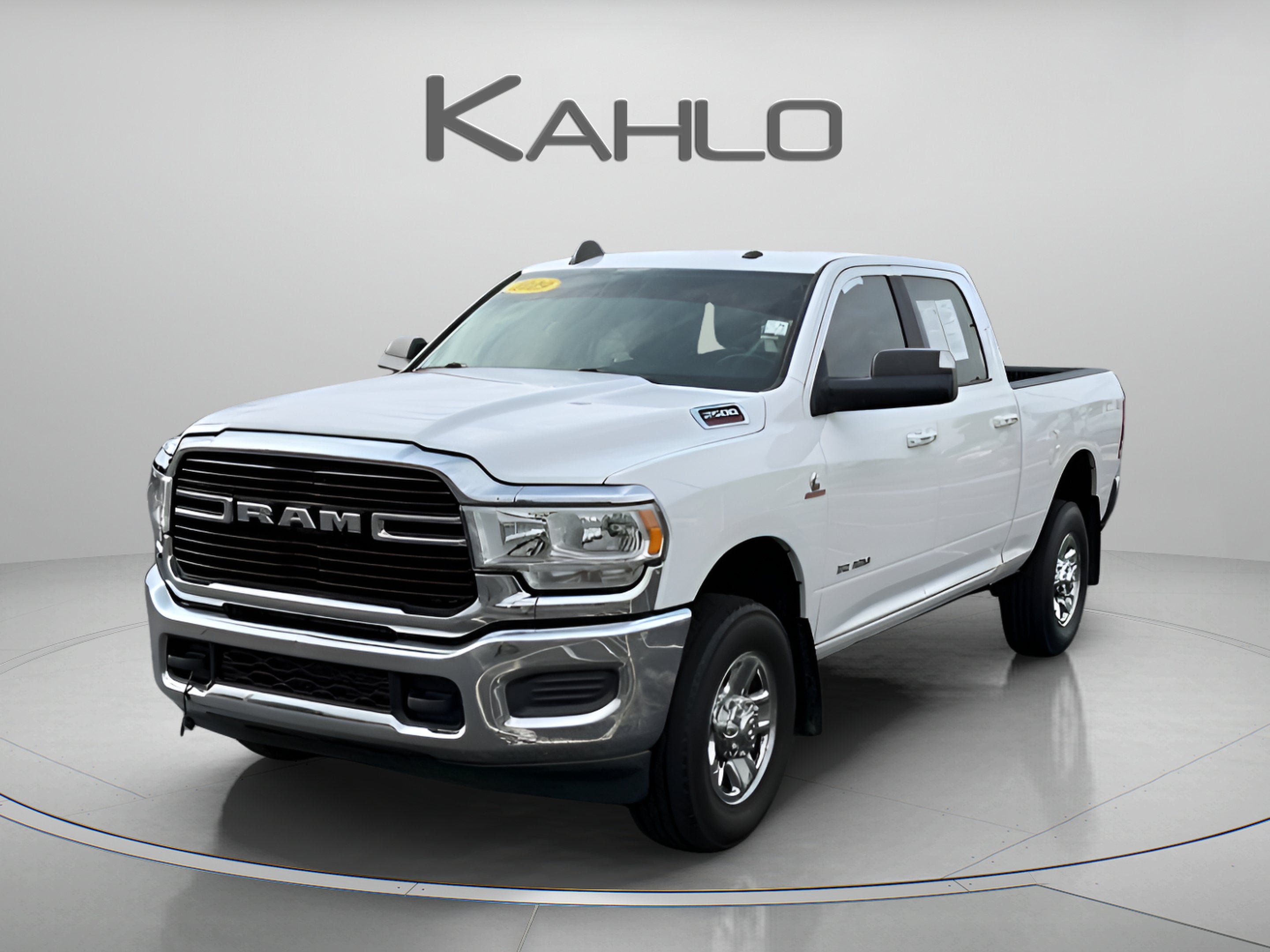 2019 RAM 2500 Big Horn in Bright White Clearcoat — front three-quarter view